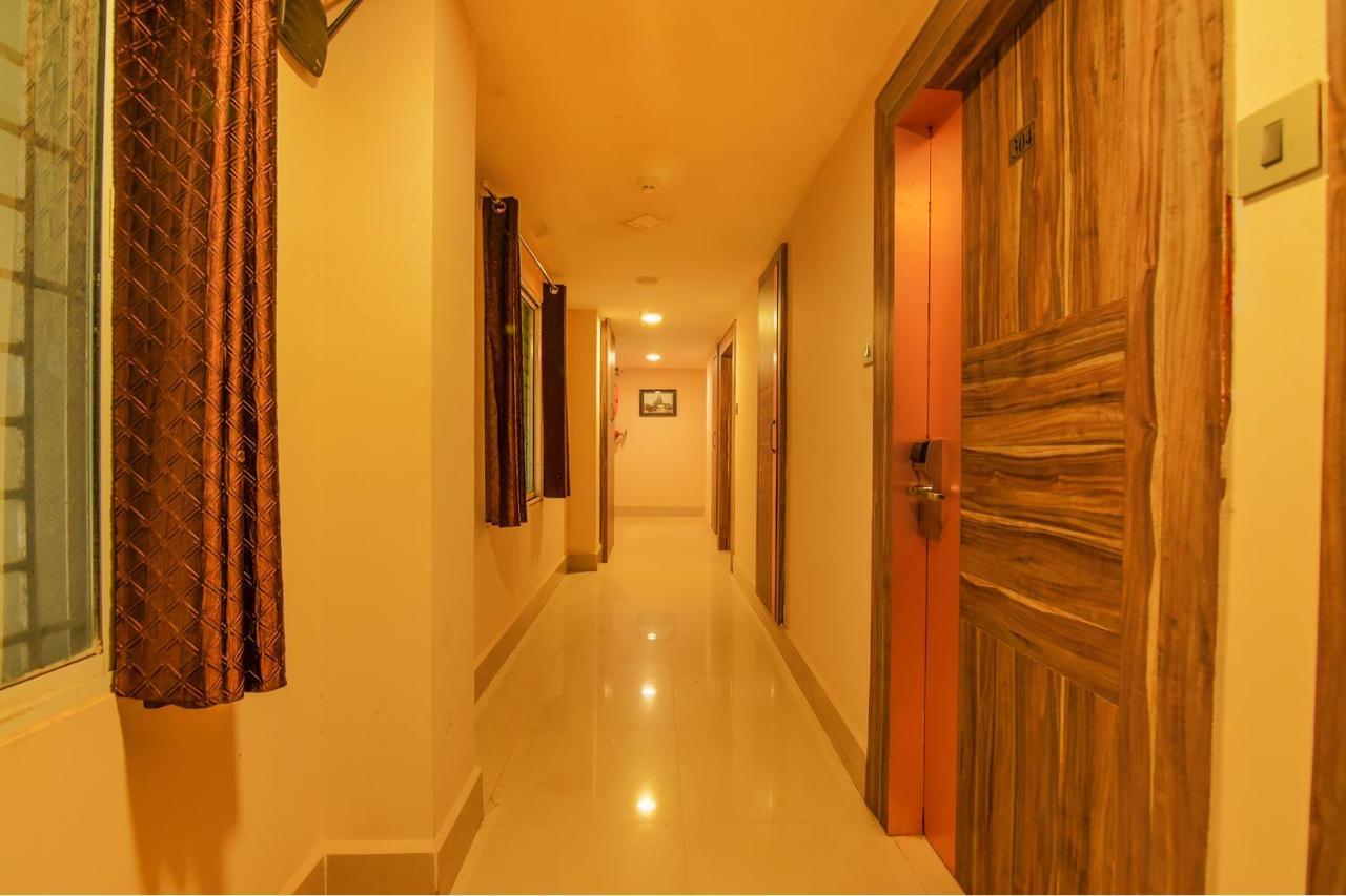 Fabhotel Middleton Desire - Nr Niladri Vihar Square Bhubaneswar Exteriör bild