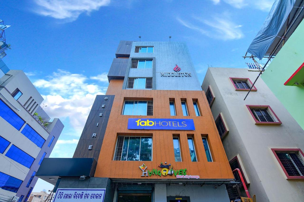 Fabhotel Middleton Desire - Nr Niladri Vihar Square Bhubaneswar Exteriör bild